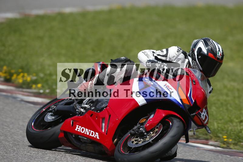 /Archiv-2024/29 12.06.2024 MOTO.CH Track Day ADR/Gruppe rot/87